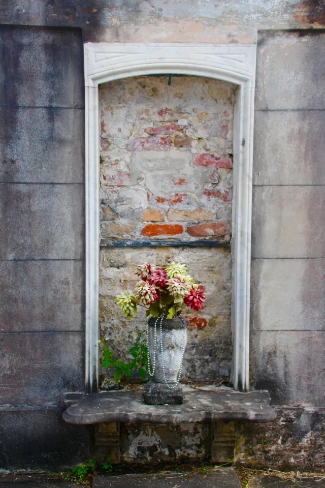 New Orleans Cemetery, New Orlean, New Orleans Garden District, Garden District New Orleans