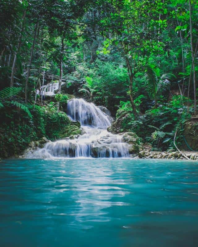 Caribbean Waterfalls, Waterfall of the Caribbean, Lagoons and waterfalls of the Caribbea