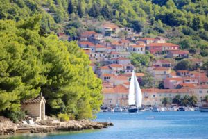 Croatian travel, croatian food, Croatian cuisine, Croatian itinerary, Croatian vacation, Croatian trip, Croatian travel, Croatia islands, Croatia tourism, how-to-decide-between-st-martin-and-sint-maarten