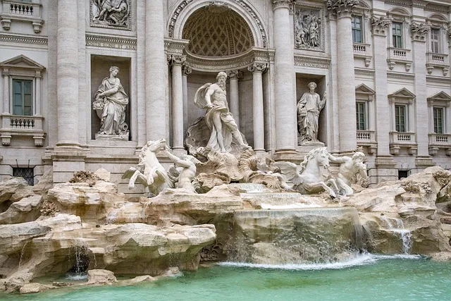 Trevi Fountain in Rome Italy