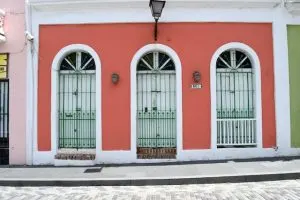 colonial building, best-places-to-visit-in-puerto-rico