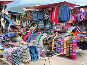 Ecuador, things to do in Ecuador, Ecuador shopping, Nariz Del Diablo train ride, best-places-to-visit-in-ecuador