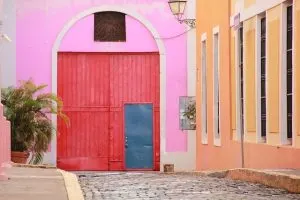 puerto rico red building, best-places-to-visit-in-puerto-rico